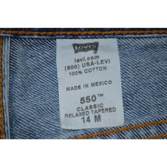 Vintage Levi Classic Relaxed 550 Straight Leg mid wash High Waist size 14 M - Picture 4 of 9